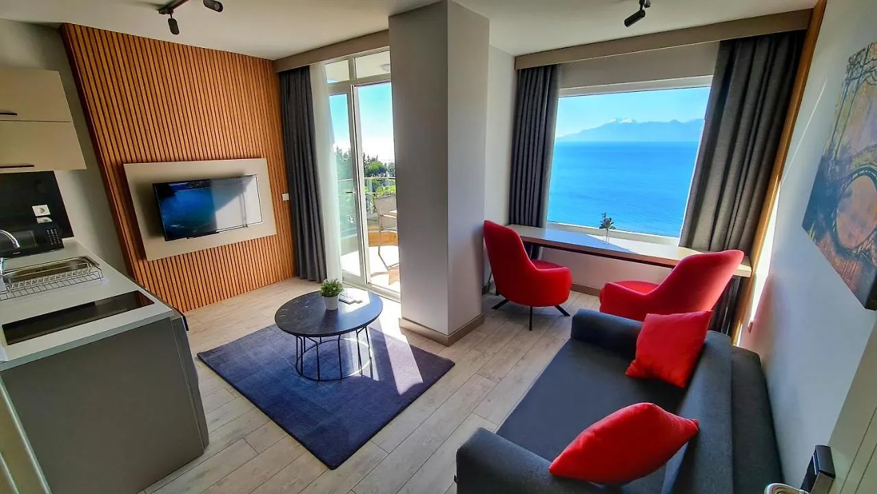 Letstay Panorama Suites Antália 0*,